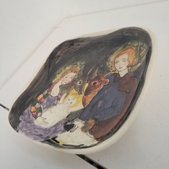 Vintage Christmas Hand Painted Nativity Scene Dish - Picture 3 of 4